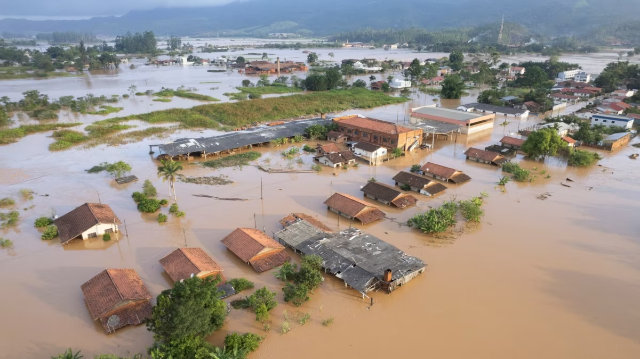 Tugas dan Tanggung Jawab Masyarakat untuk Mengatasi Banjir